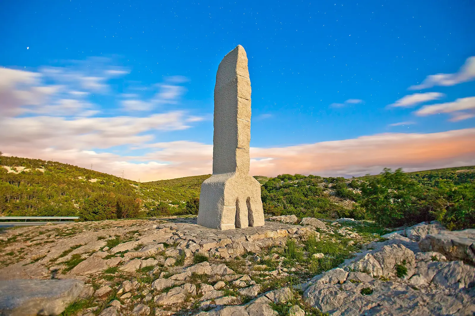 Bašćanska staza glagoljice